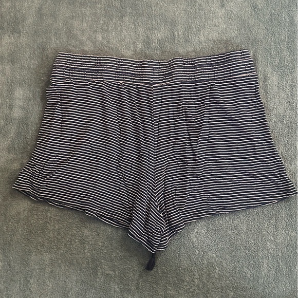 Striped Lounge Shorts XL - Picture 2 of 2